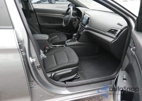 2018 Hyundai Elantra Se z USA, uszkodzony, nr VIN KMHD74LF9JU592282